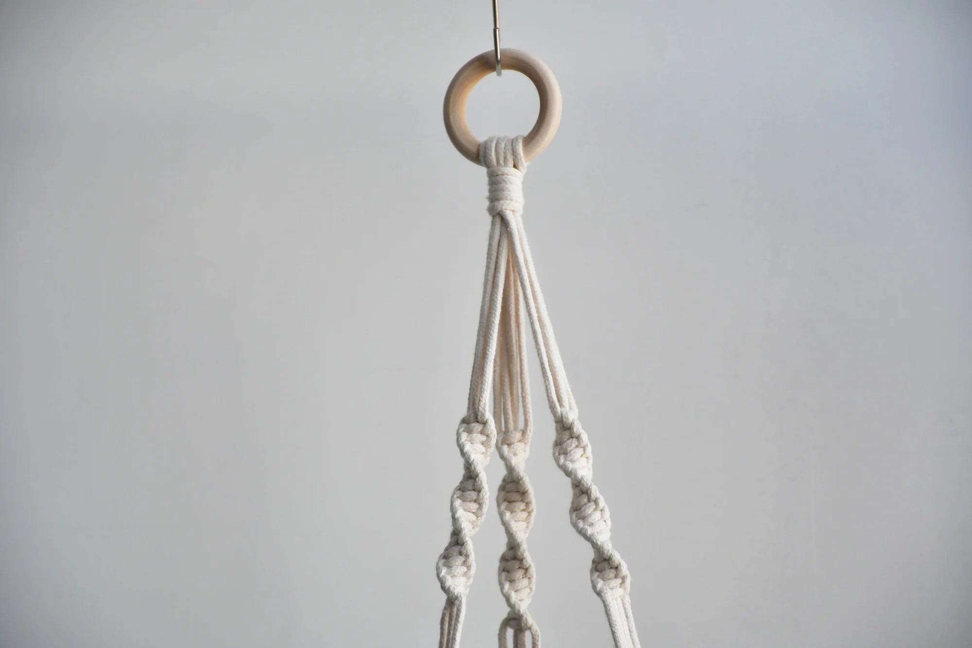 New arrival  100% handmade macrame plant hanger pot holder hanger for pot macrame hanger for plant hanger for flowerpot