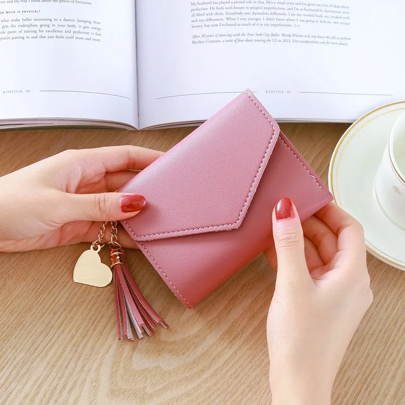 

Simple Fashion Women's Wallet Short Hand-held Purse Trend Heart-shaped Pendant Multi-functional Lychee Mini Tassel Wallets
