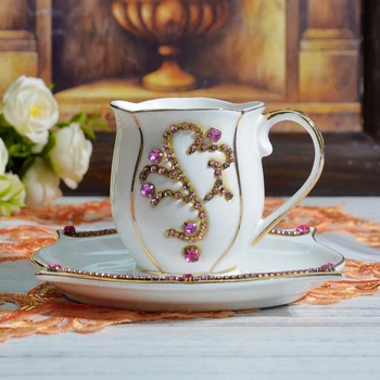 

Luxury Pink diamond gold coffee mug with saucer, 3D embossed mugs Ceramic tea Cup Office Coffee Milk Cup Drinkware gift