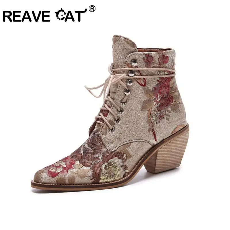 REAVE CAT/2020 г. осенние женские ботильоны с вышивкой на необычном каблуке мотоботы