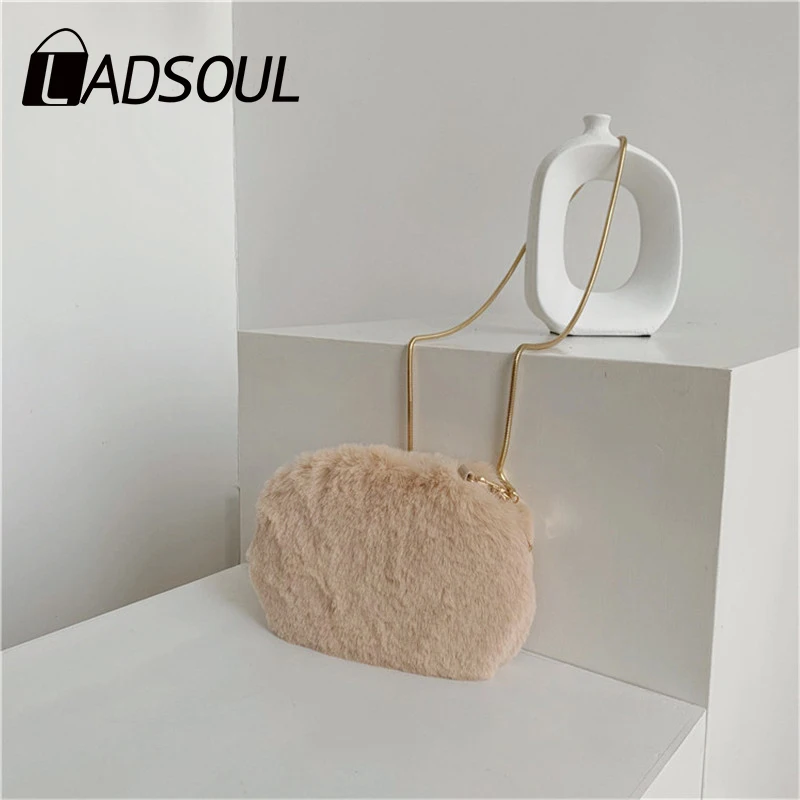 

LADSOUL Lady Bag 2019 Autumn And Winter New Cute Plush Shoulder Bag Casual Solid Color Women Messenger Bag Best Gift For Self