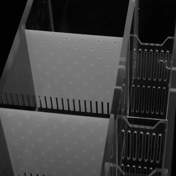 

Aquarium Breeding Case Isolation Fish Tank Filter Box Hatchery Incubator