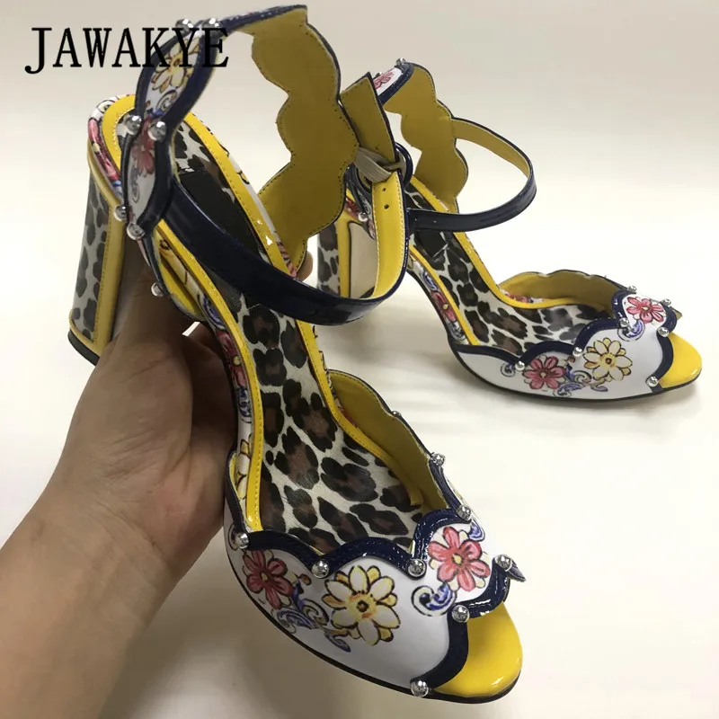 Retro print Flower Peep toe Chunky Heels Sandals Women Leopard Leather High heel Shoes Summer Party Shoes Woman Zapatos de Mujer