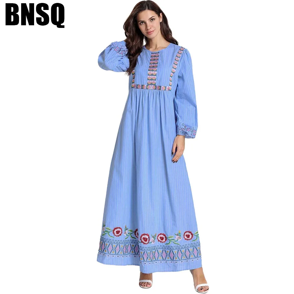 BNSQ Высокое качество цветочной вышивкой длинные вечерние платья с пышными рукавами Пакистанская кафтан одежда для Рамадана Турция абайя мусульманская одежда для Дубай