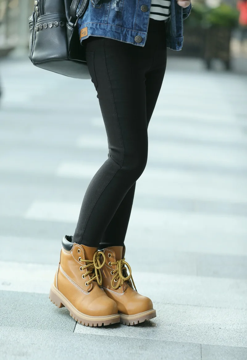 3829654399_1669107781