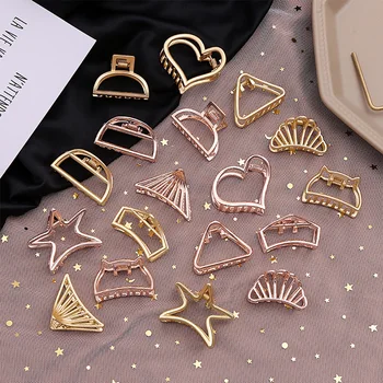 

Fashion Women Hollow Metal Love Heart Pentagram Geometric Hair Clips Bathing Disk Hair Claws Hair Accessories