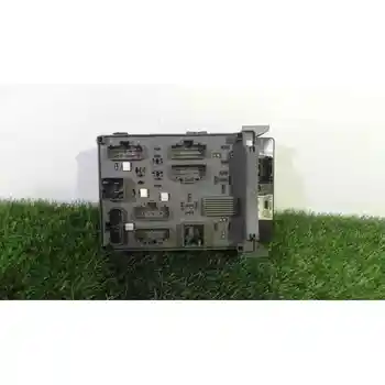 

1571585 box Reles/Fuses Renault Lagoon Ii (bg0)