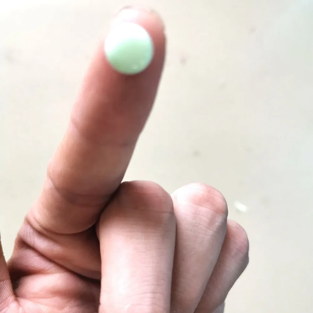 306284_no-logo_306284-4-04-g