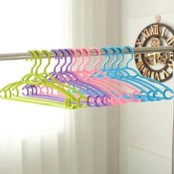 

20 pcs/lot Anti-skid Plastic Clothes Hangers Non-slip Shoulder Seamless Clothing Hanger Without Marks Heavy Duty Pants Rack