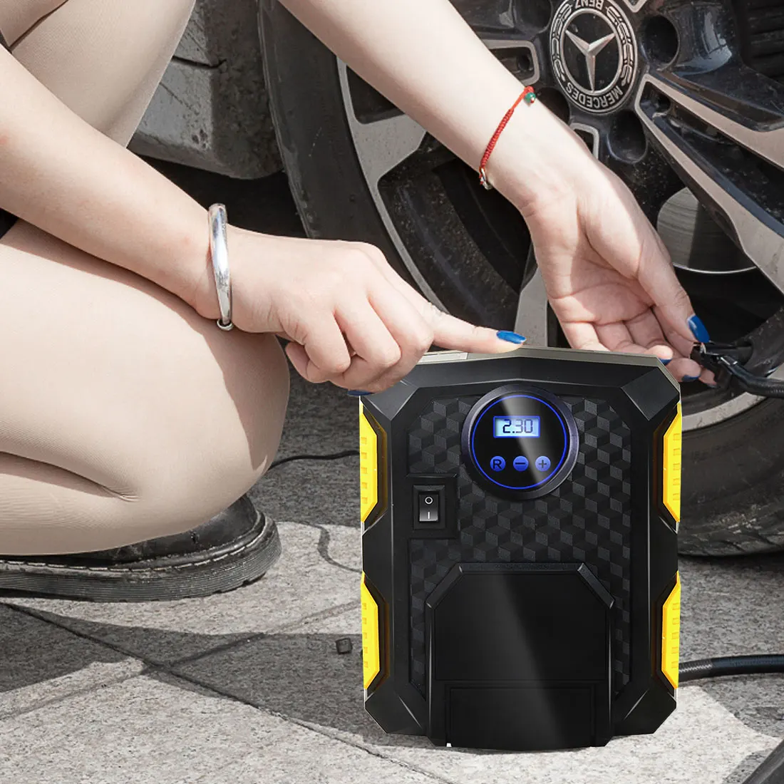 

Portable Digital Tire Inflator 12V Digital Tire Inflatable Pump 150 PSI Auto Air Compressor for Car Air Compressor Pump with LED