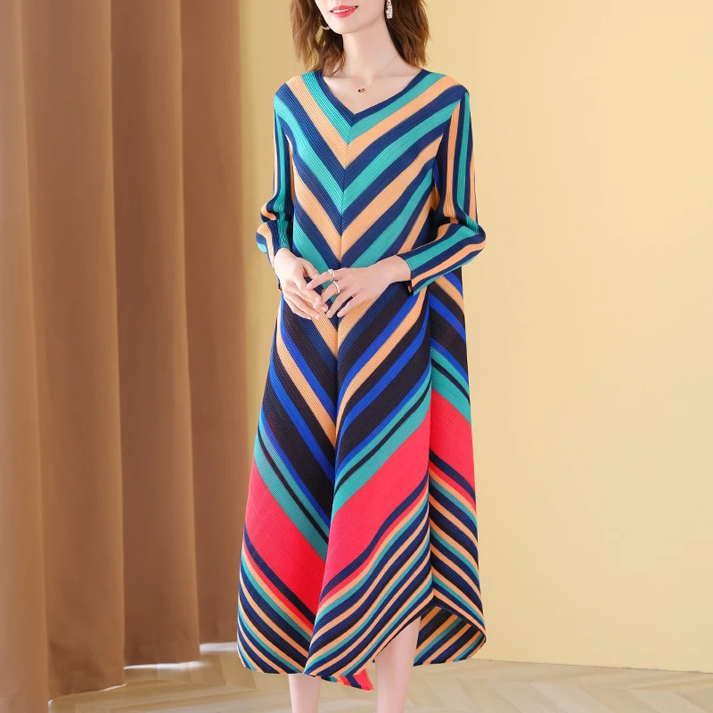 

Autumn Dress Plus Size 2020 Women New V Neck Patchwork Striped Big Stretch Miyake Pleated Dress For Women 45-75kg