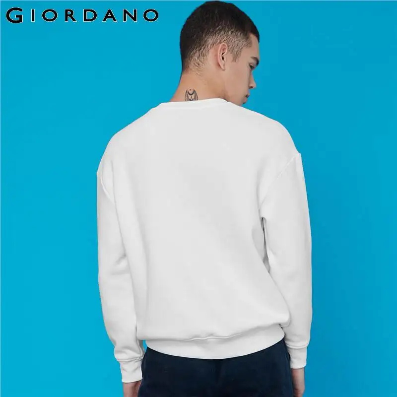 Giordano мужской джемпер с круглым воротом и длинными рукавами, на передней части имеется вышивка champions