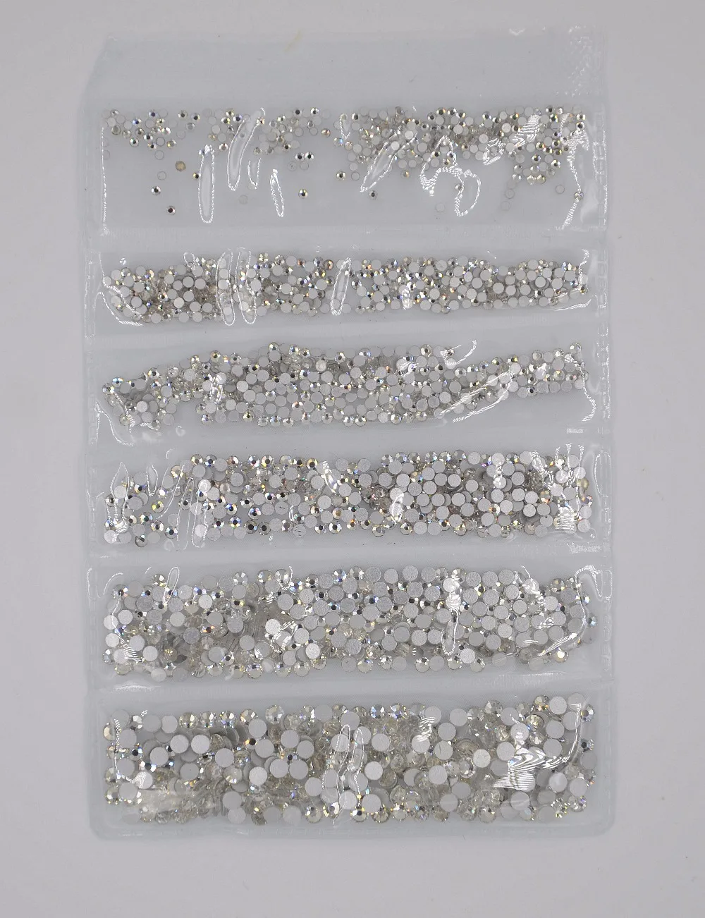 

Crystal Clear SS3-SS10 Mix Sizes 1700PCS/Bag Nail Art Decorations Glass/Crystal Non HotFix Rhinestones