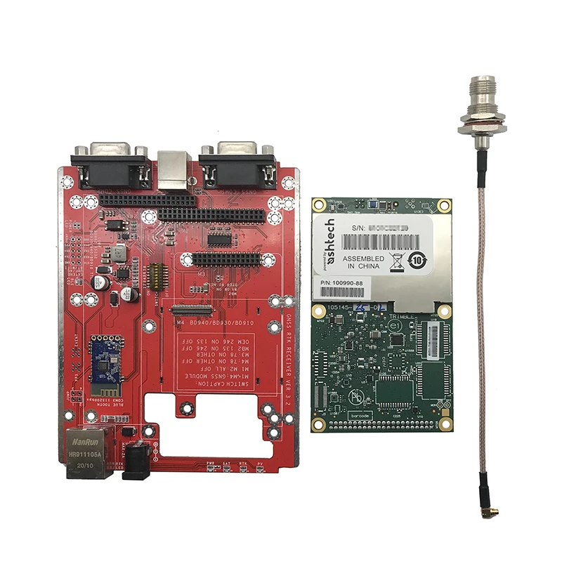 Рисунок 2 - Макетная плата Trimble BD990 + GNSS RTK
