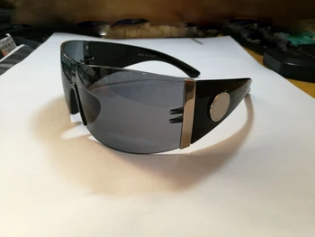 

2018Men and women sports windproof fashion sunglasses free shipping No.01