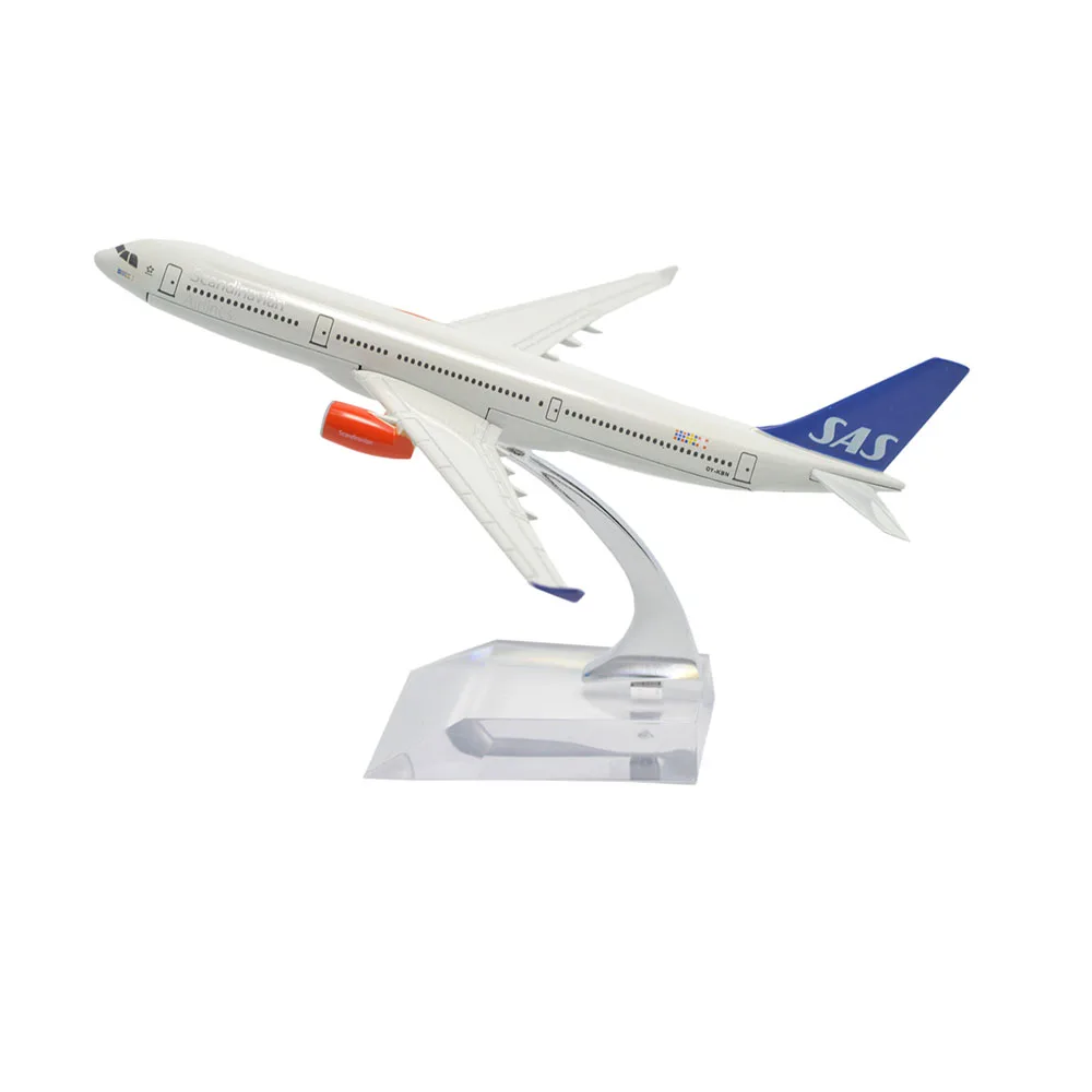 

TANG DYNASTY(TM) 1:400 16cm Air Bus A330 Scandinavian Airlines SAS Metal Airplane Model Plane Toy Plane Model