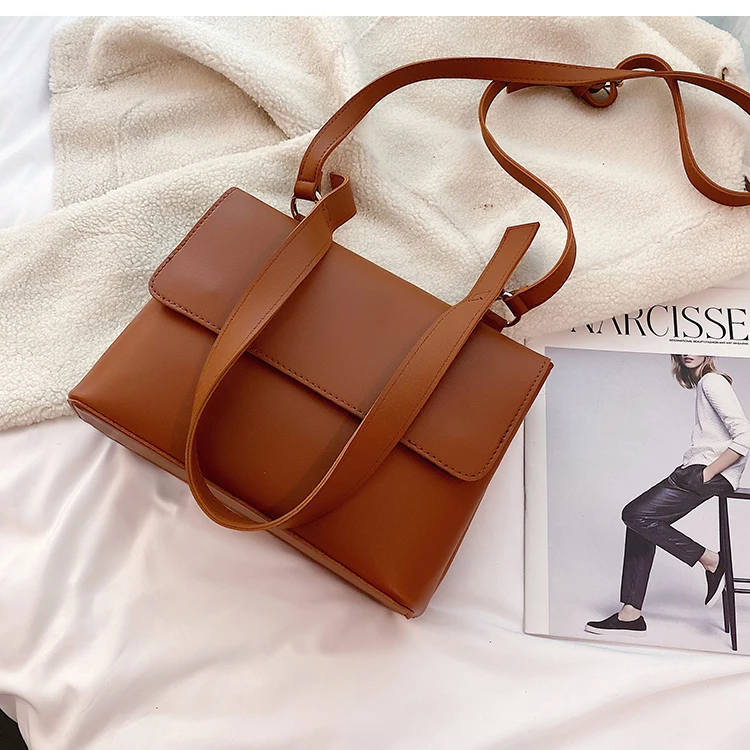 iVog New Arrival Everyday Female Small Shoulder Messenger Handbag Geometric vuiton Black Hand Bags for Women