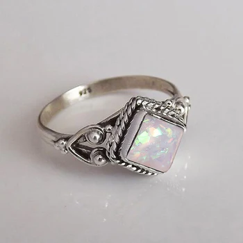 

Huitan Hot Sale Colorful Simulated Opal Ring For Women Geometric Design Valentine Days Gift For Girlfriend Retail&Wholesale Ring