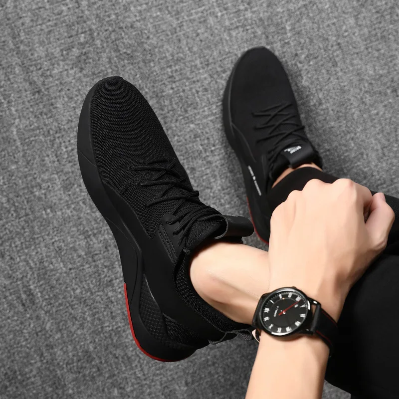 Preise Heißer Verkauf Sommer Leichte Turnschuhe Mode Berühmte Spitze up Stil Männer Schuhe Bequeme Beiläufige Stil Männer Sneaker Schuhe
