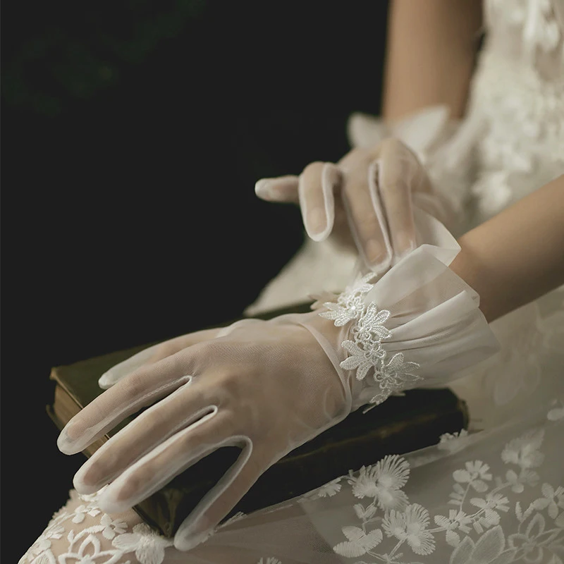 Lace Gloves Women Rhinestone Lace Short Mesh Gloves