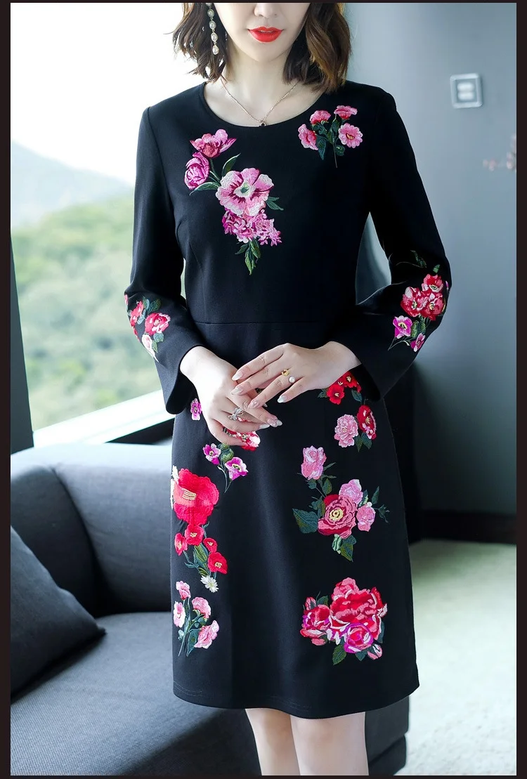 Plus Size Clothing Auutmn Winter High Quality Dress Women Exquisite Floral Embroidery Long Sleeve Dress Robe Femmes 3XL 4XL