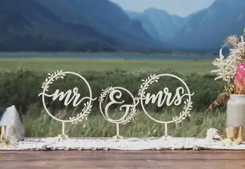 

Signs, Wedding Decor, Wedding Sign,Mr and Mrs Wedding Signs, Mr and Mrs, Signs, Wedding Signs, Rustic Wedding Decor, Wedding De