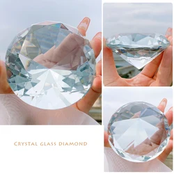 Holographic Crystal Diamond Nail Art Display Stand - Transparent Salon Manicure Ornament (Transparent)