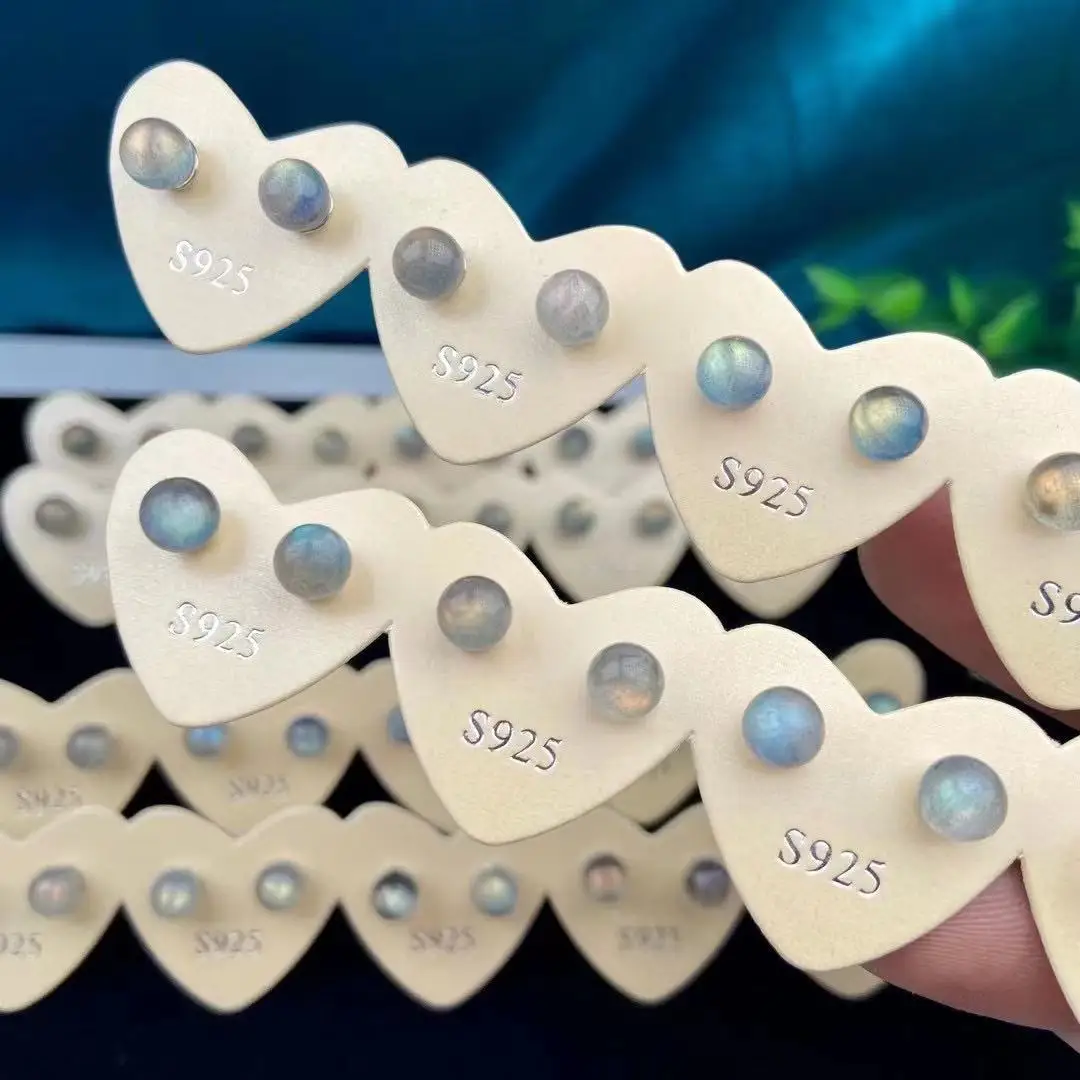 Женские серьги-гвоздики из серебра 925 пробы с натуральным камнем | Украшения и