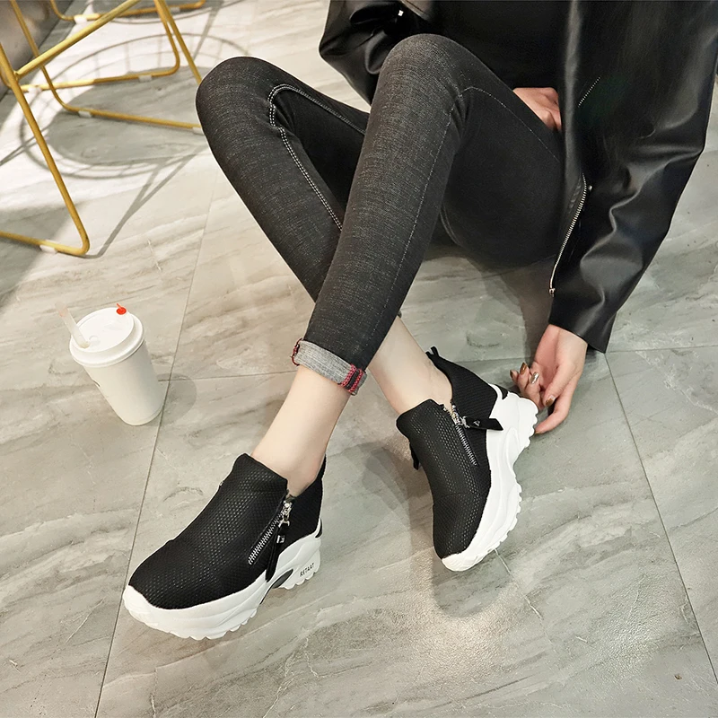 Модные женские кроссовки Коллекция 2020 года Повседневная обувь Женские Белые на