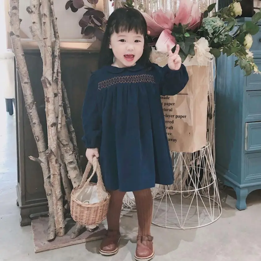 Одежда для маленьких девочек; сезон осень-зима; темно-синее вельветовое платье в стиле ретро; платье ручной работы; платье для дня рождения в испанском стиле; рождественское платье для девочек; Y2584
