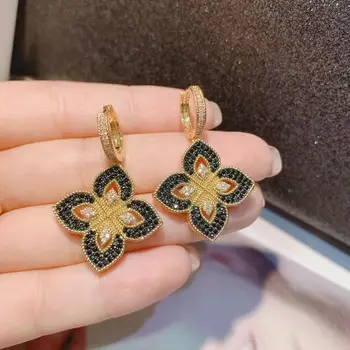 

New Designer Luxury Clover Pendant Geometry Cubic ZirconEngagement Dubai Naija Bridal Necklace Earring Jewelry set D1492