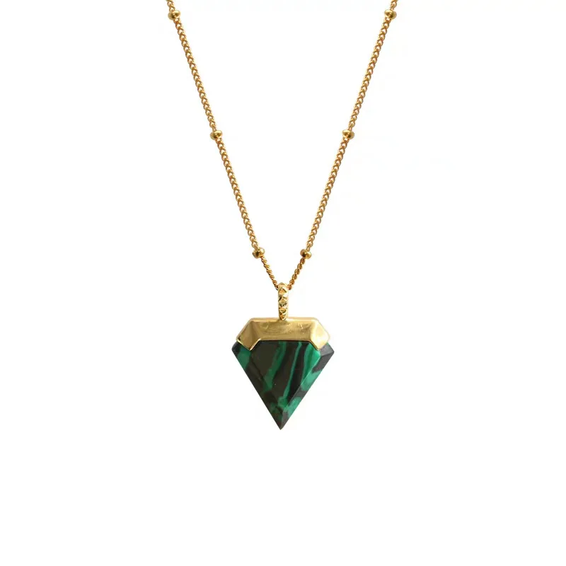 

Valentine's Green Heart Shape Pendant Link Necklace New Fashion Copper Metal Gold Color Necklace for Women Gift Necklace for her