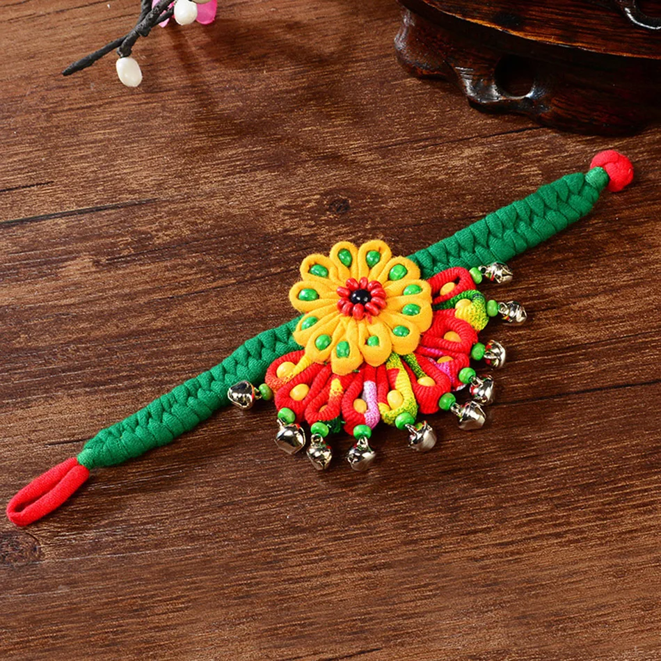 8600128096_1863047052