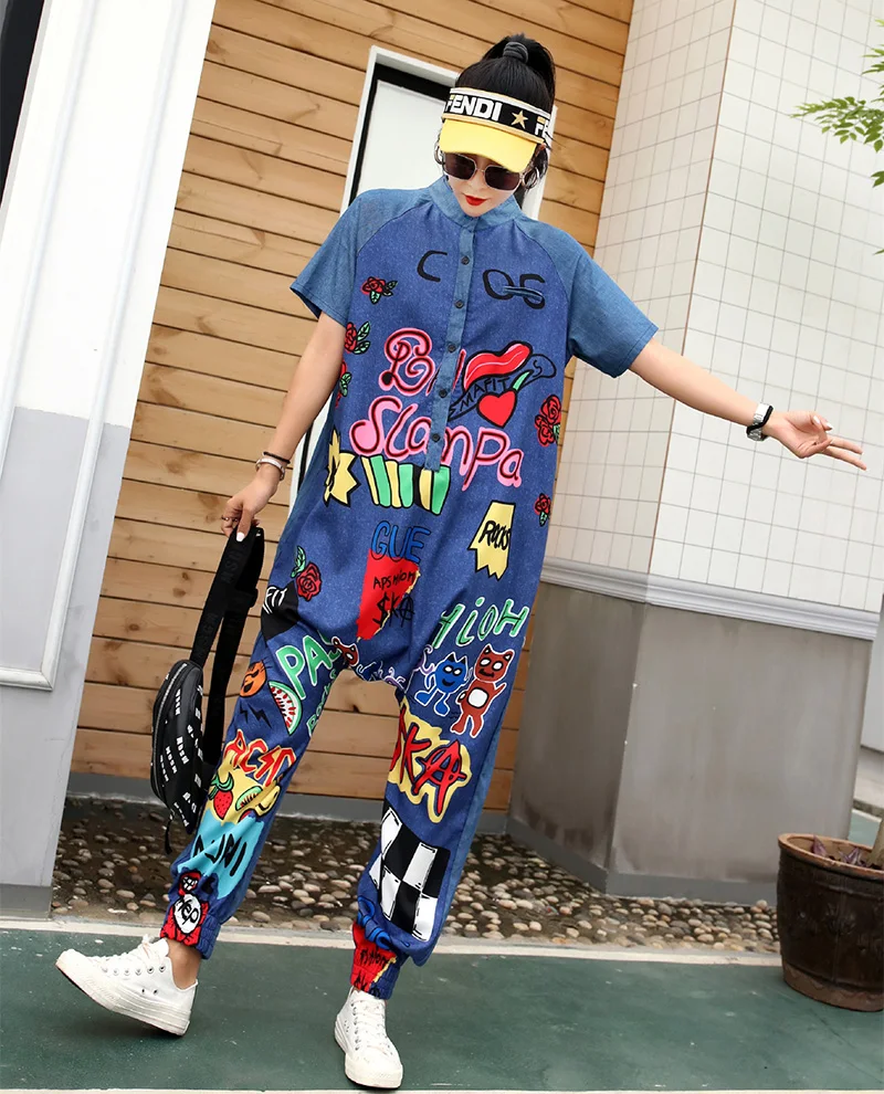 New Women Cartoon Graffiti Printing One Piece Overalls Mandarin Collar Short Sleeve Jumpsuit Hip Hop Design Rompers Baggy Pants New Women Cartoon Graffiti Printing One Piece Overalls Mandarin Collar Short Sleeve Jumpsuit Hip Hop Design Rompers Baggy Pants