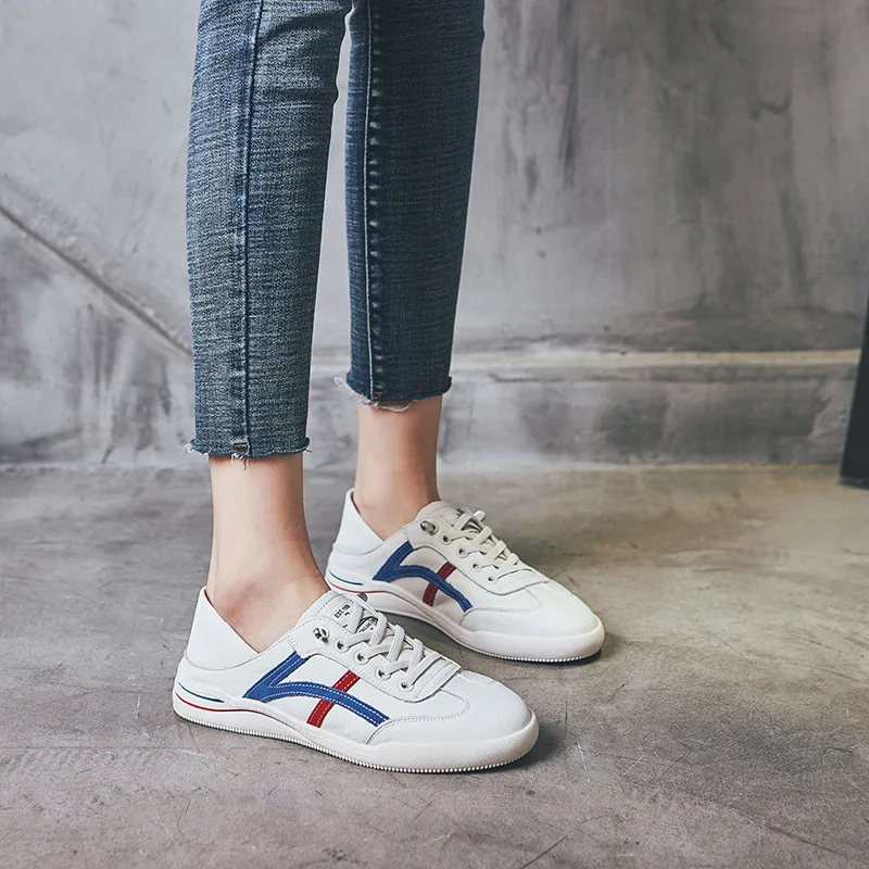 

Genuine Leather White Shoes Shallow Mouth Flat Students Lazy Double Purpose Shoes 2020 WOMEN'S Shoes Spring Models in Korean-sty