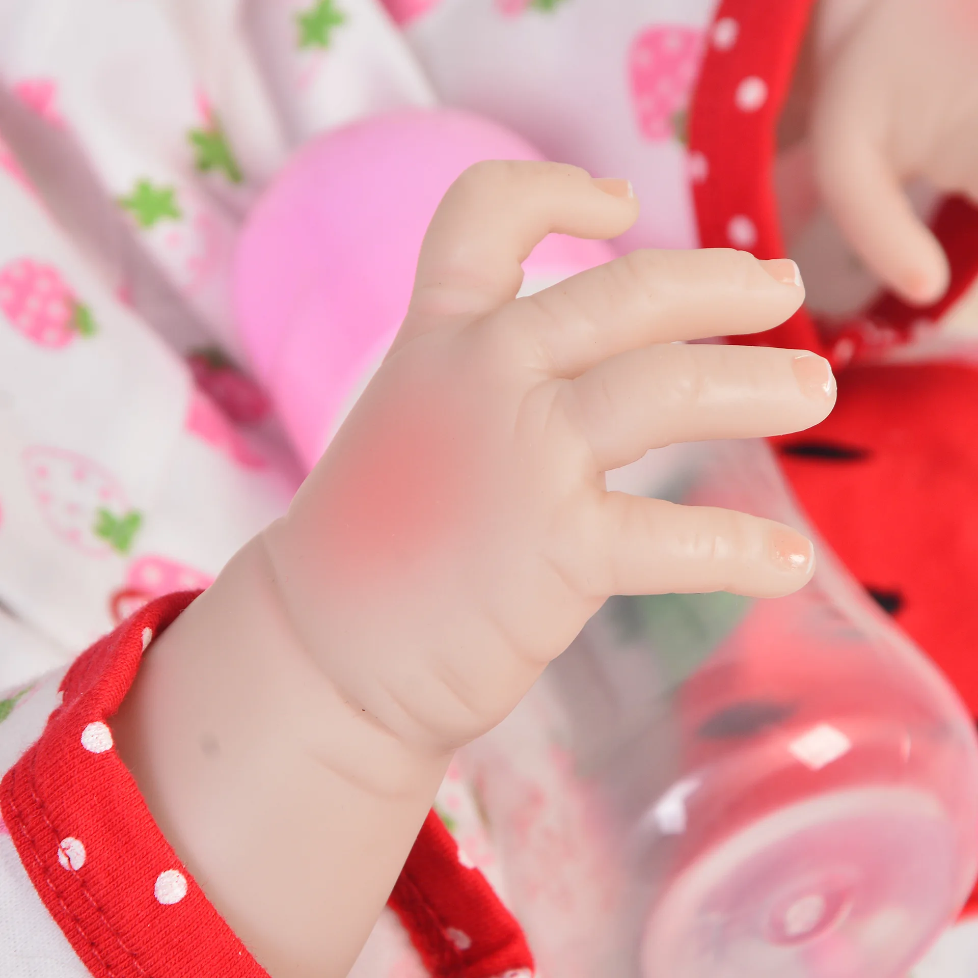 

Keiumi 23-Inch Reborn Baby Doll-Water Model Infant GIRL'S 57 Cm