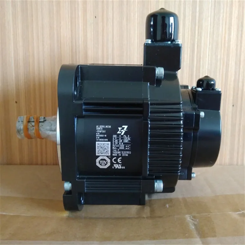 SGM7G-09AFC61 серводвигатель переменного тока SGM7G09AFC61 абсолютно 1Y ГАРАНТИЯ