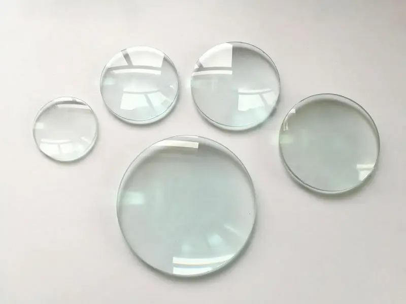 Loupe à Coller Sur Verre Minéral – Lentille Magnifying 7,5 X 6,3 Mm – Marque Verlux, Neuve