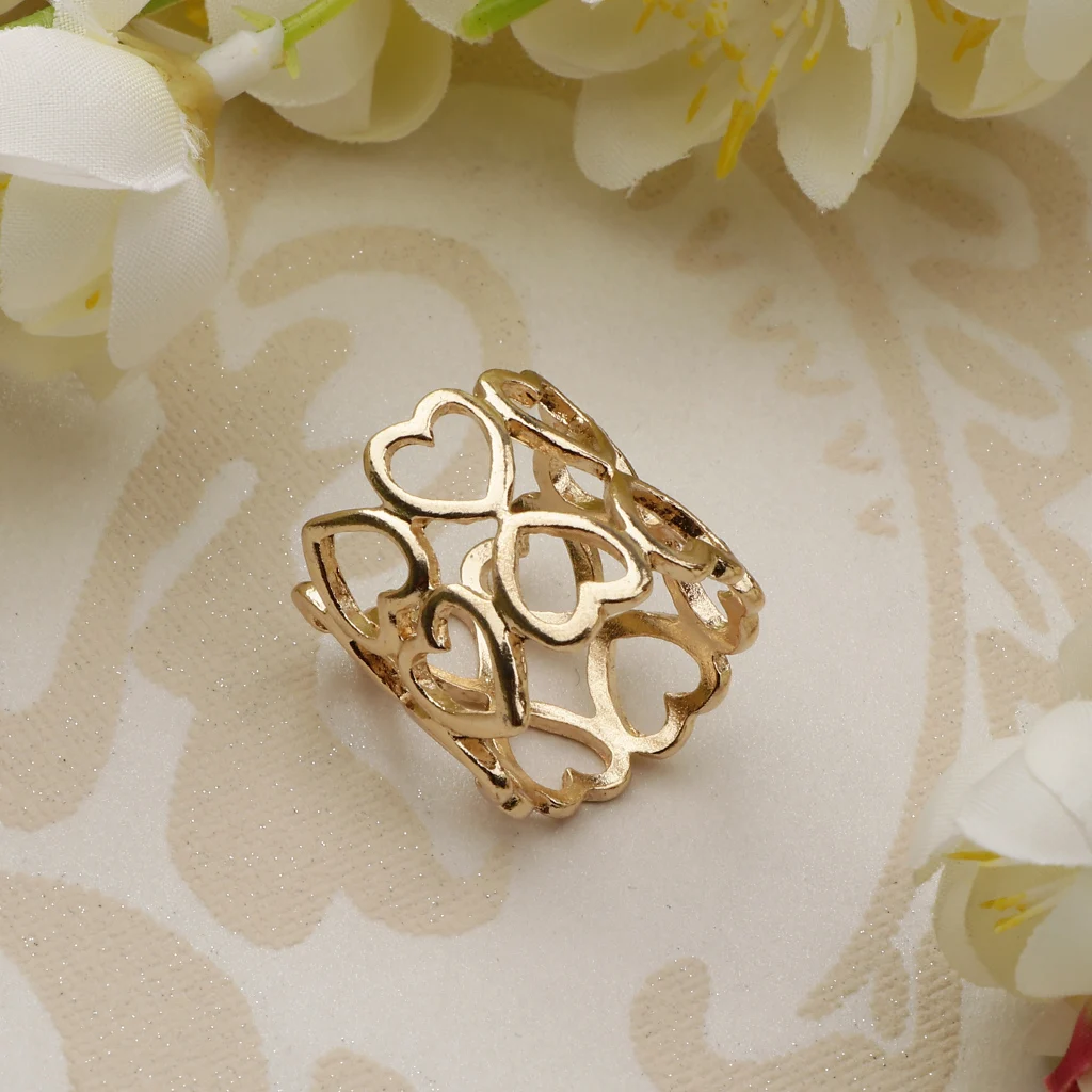 MagiDeal Love Mini Heart Shape Silk Chiffon Scarf Clip Ring Shawl Clasp Golden/silver color Tone Solid Alloy