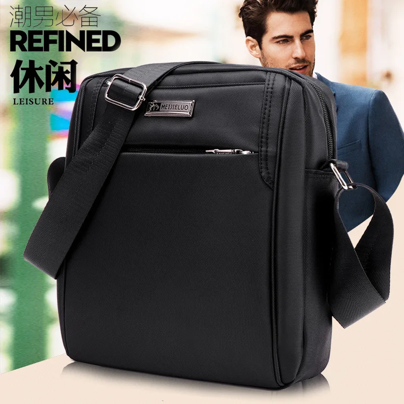 

Men Oxford Cloth Shoulder Bag Casual Solid Color Simple Multi-functional Shoulder Bag Front Zipper Dark Septate Shoulder Bag