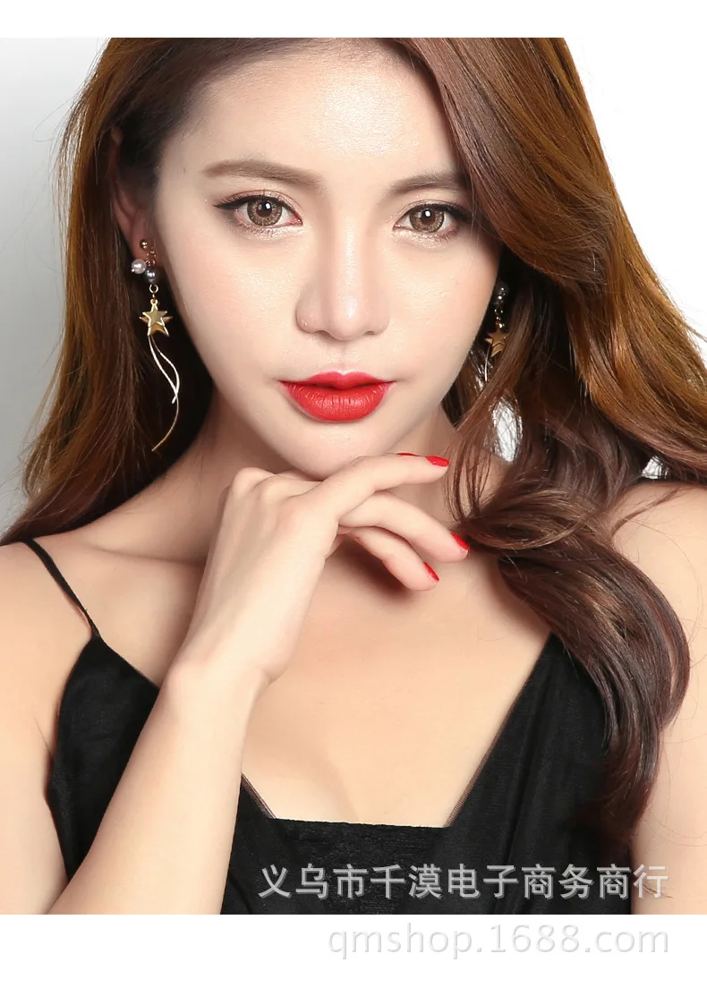 

Xingx wang Red Earrings Tassels Earrings Elegant Versatile Long Face Significant Thin INS Immortal Ear Stud