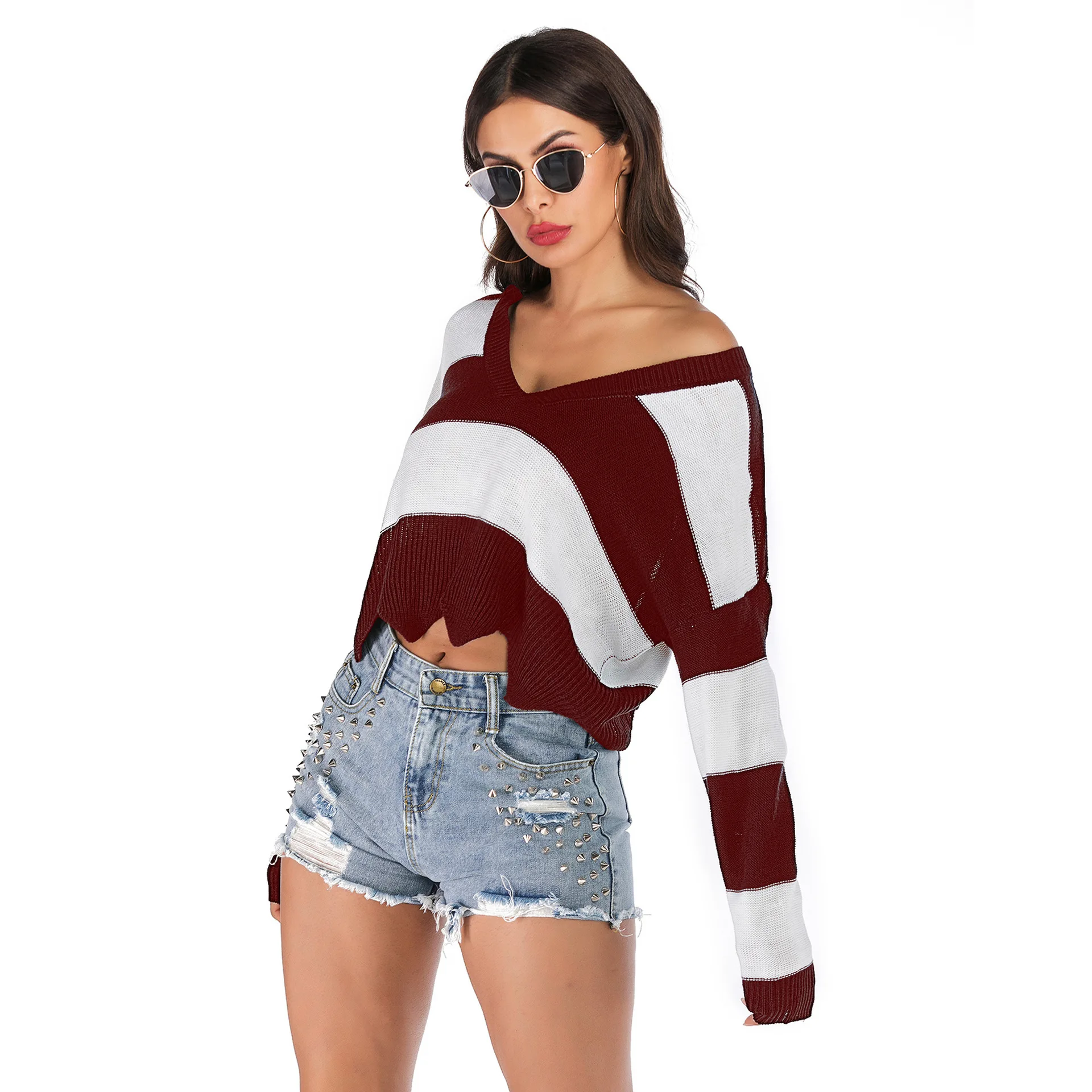 Autumn 2019 new sweater women's European and American wave edge V-neck stripe loose open navel knitwear women Short sweater Autumn 2019 new sweater women's European and American wave edge V-neck stripe loose open navel knitwear women Short sweater
