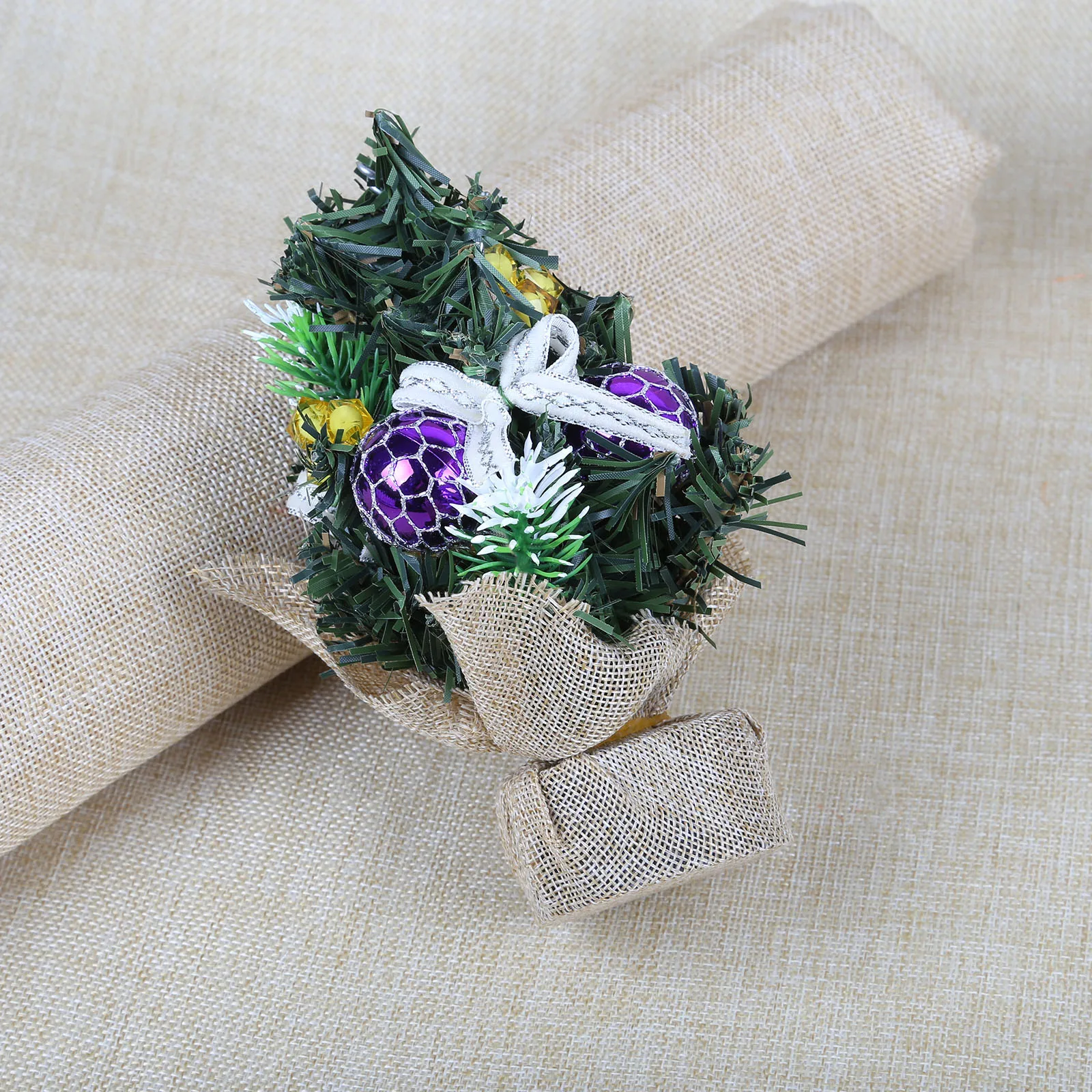 9 Styles 22cm Mini Christmas Tree with Ribbon Bow Ornaments Party Xmas Day New Year Room Table Holiday Decoration Festival Decor