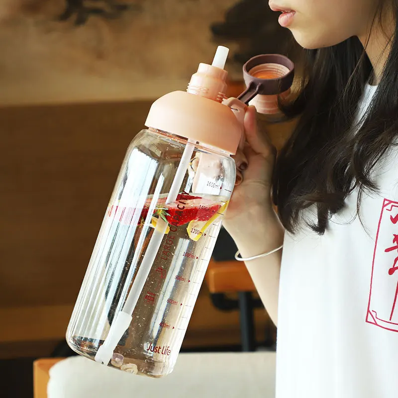 

Sports Super Large Water Cup Large Capacity 1800ml Scale Outdoor Water Bottle Portable Fitness Plastic Cup With Straw