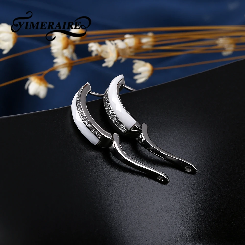 Новые простые Стильные изысканные круглые серьги гвоздики из керамики черного и