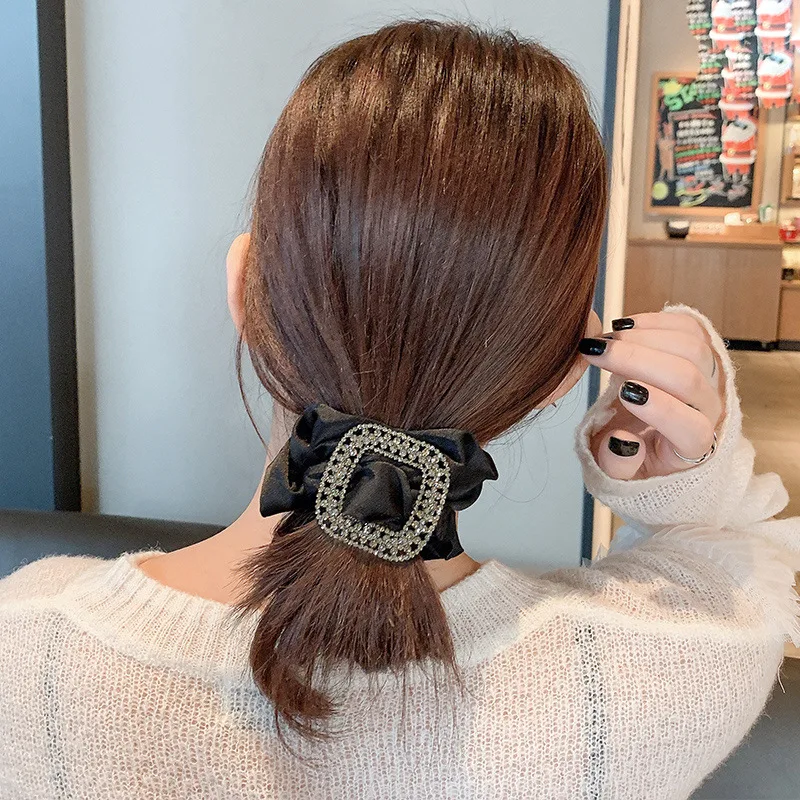 Рисунок 2 - Новинка, шелковая резинка для волос