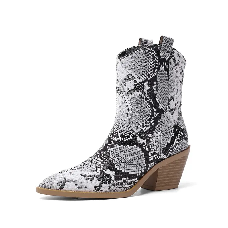 Большие размеры 34-46; Новые ботильоны осенне-зимняя обувь с острым носком на высоком квадратном каблуке со змеиным принтом женские ковбойские ботинки - Цвет: gray snake