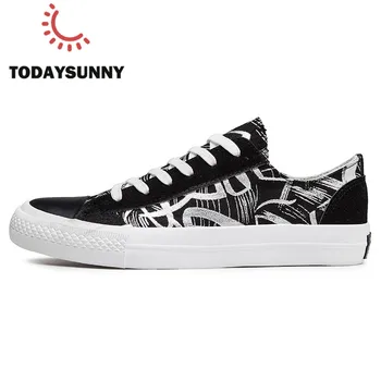 

Men Canvas Painting Designs Shoes Vulcanized Solid Flat Shoes Male Summer Black Sneakers Lace-Up Basket Femme Stars Tenis Femino