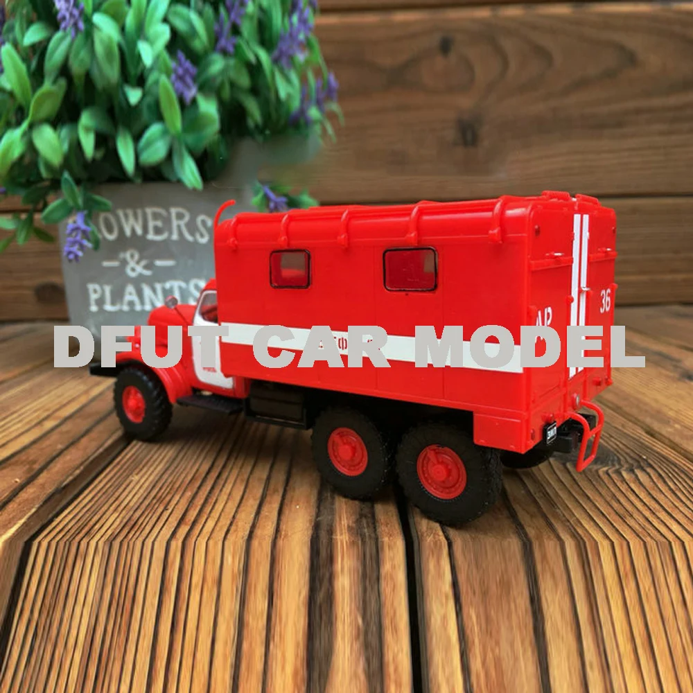 1:43 сплав игрушка с инерционным механизмом Zil-157K-AR2 пожарная машина модель детских игрушечных автомобилей авторизованный игрушки для детей