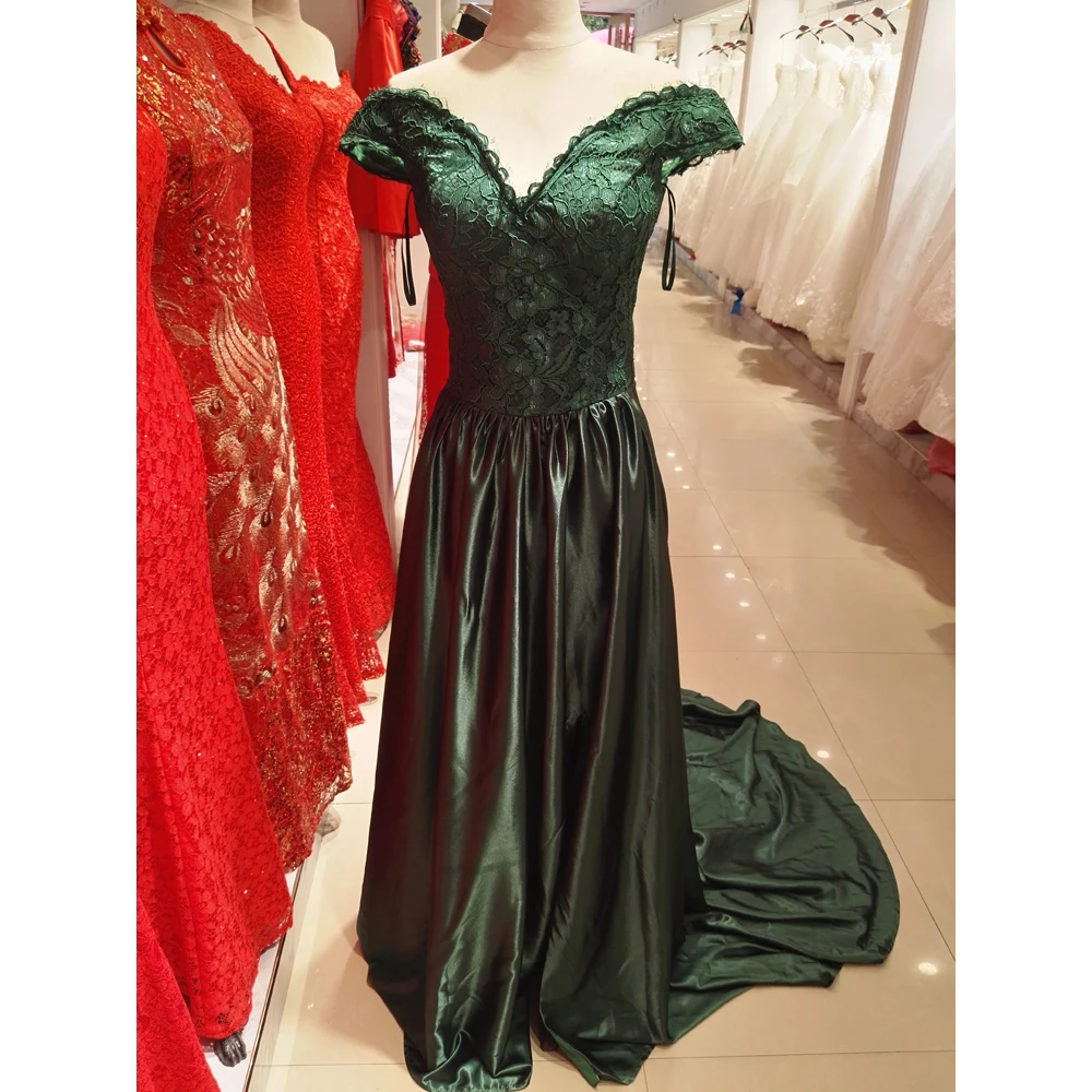 

Off the Shoulder Evening Dress Dark Green Shiny Spandex Satin with Floral Lace Sexy Side Split Long Prom Dress Real Pictures